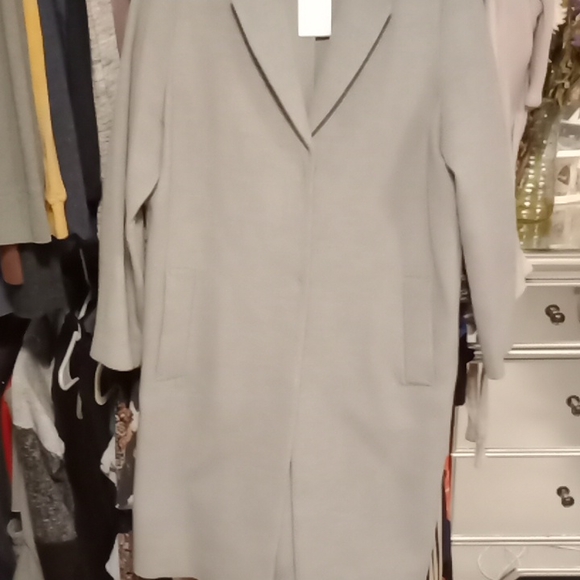 H&M coat - Picture 2 of 2